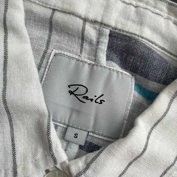 RAILS Finley Shirt Size S in blue stripes - Picture 5 of 6